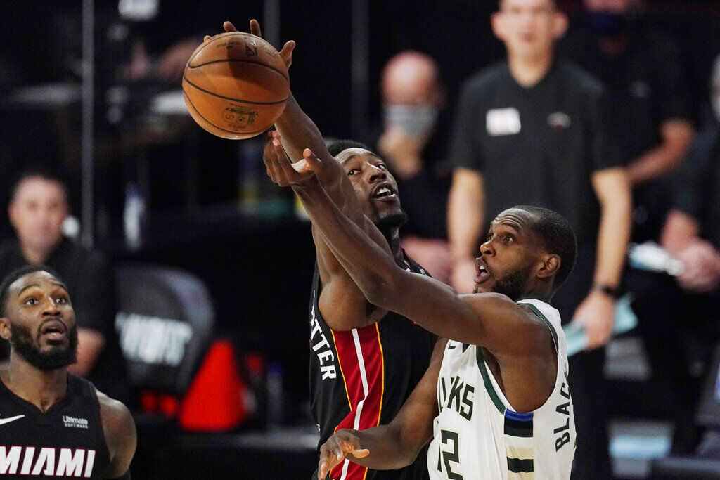 APTOPIX Heat Bucks Basketball